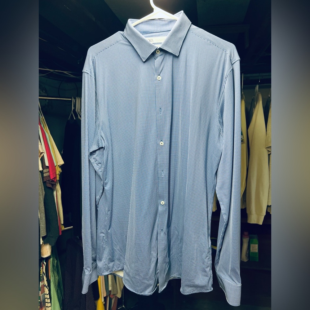 Zara Men's Blue Patterned Dress Shirt